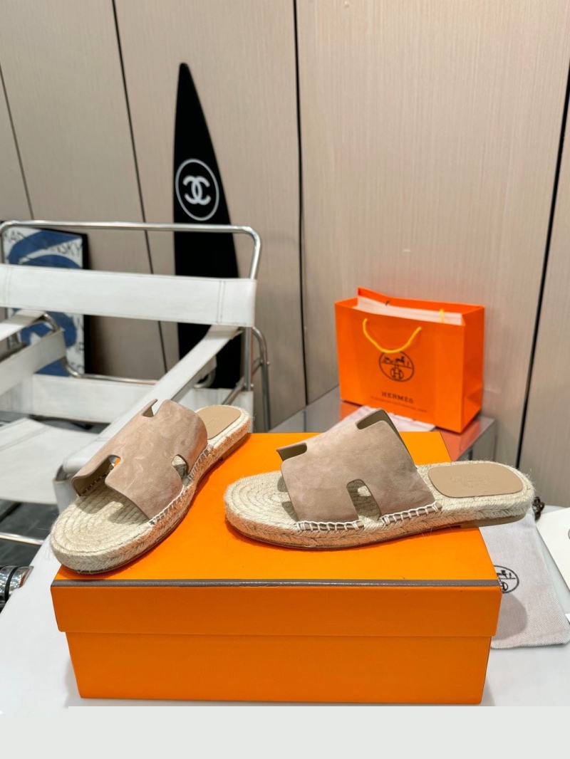 H**mes slippers